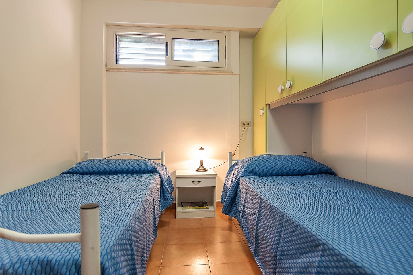 Camera con due letti singoli
