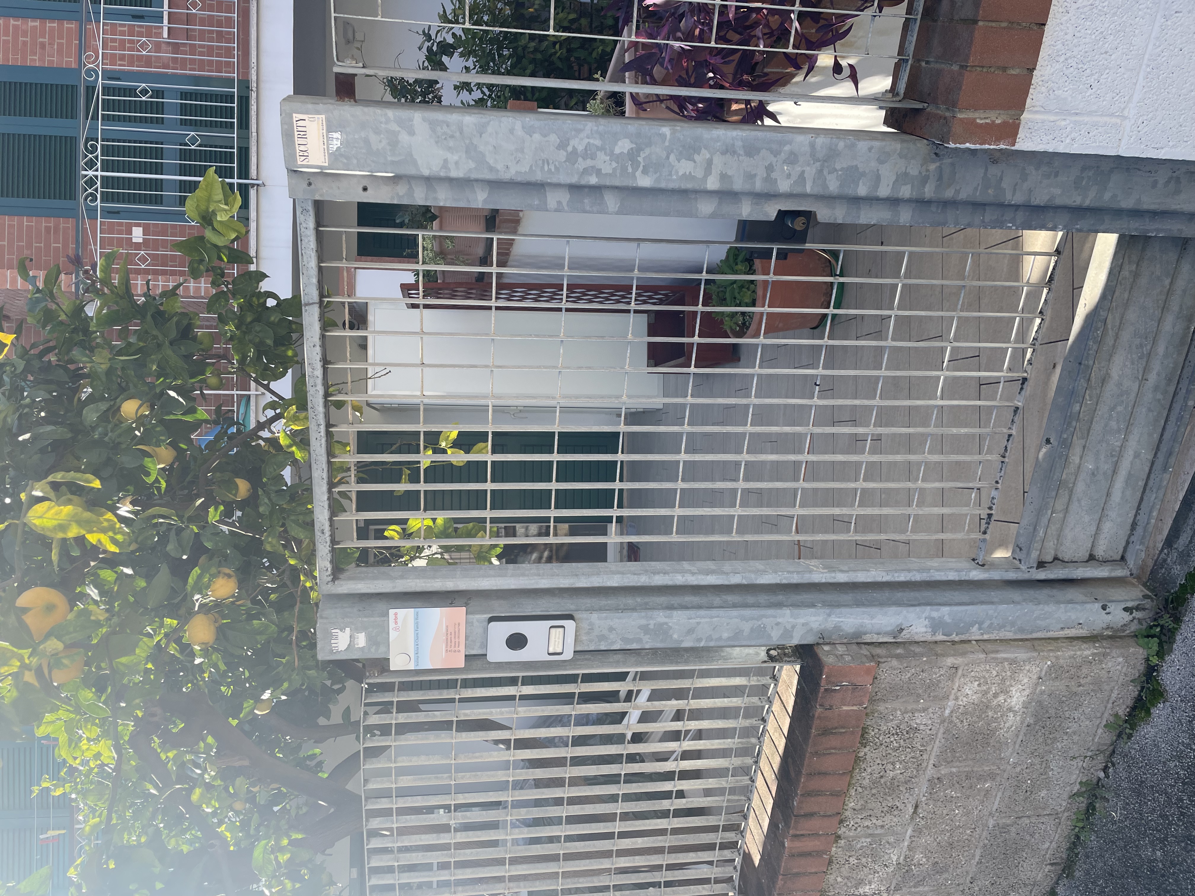 Vista esterna trilocale